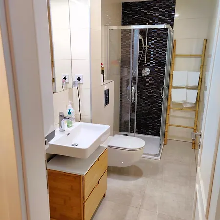 アパート With Private Courtyard プラハ