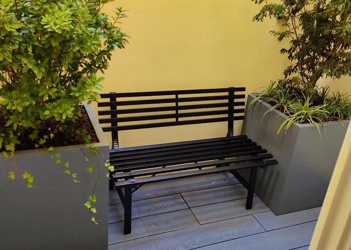 With Private Courtyard Lägenhet Prag